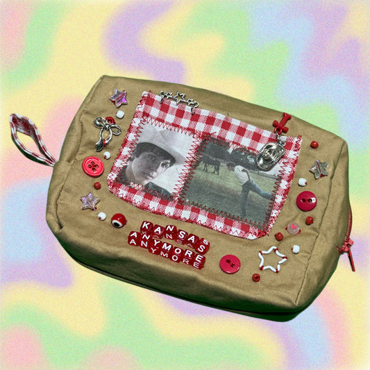 Kansas Zipper Pouch