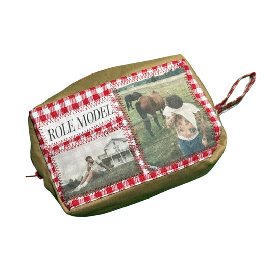 Kansas Zipper Pouch